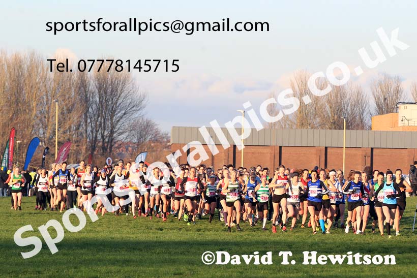 Senior womens 2022 North Eastern Cross Country Champs., Temple Park, South Shields.  Photo: David T. Hewitson/Sports for All Pics